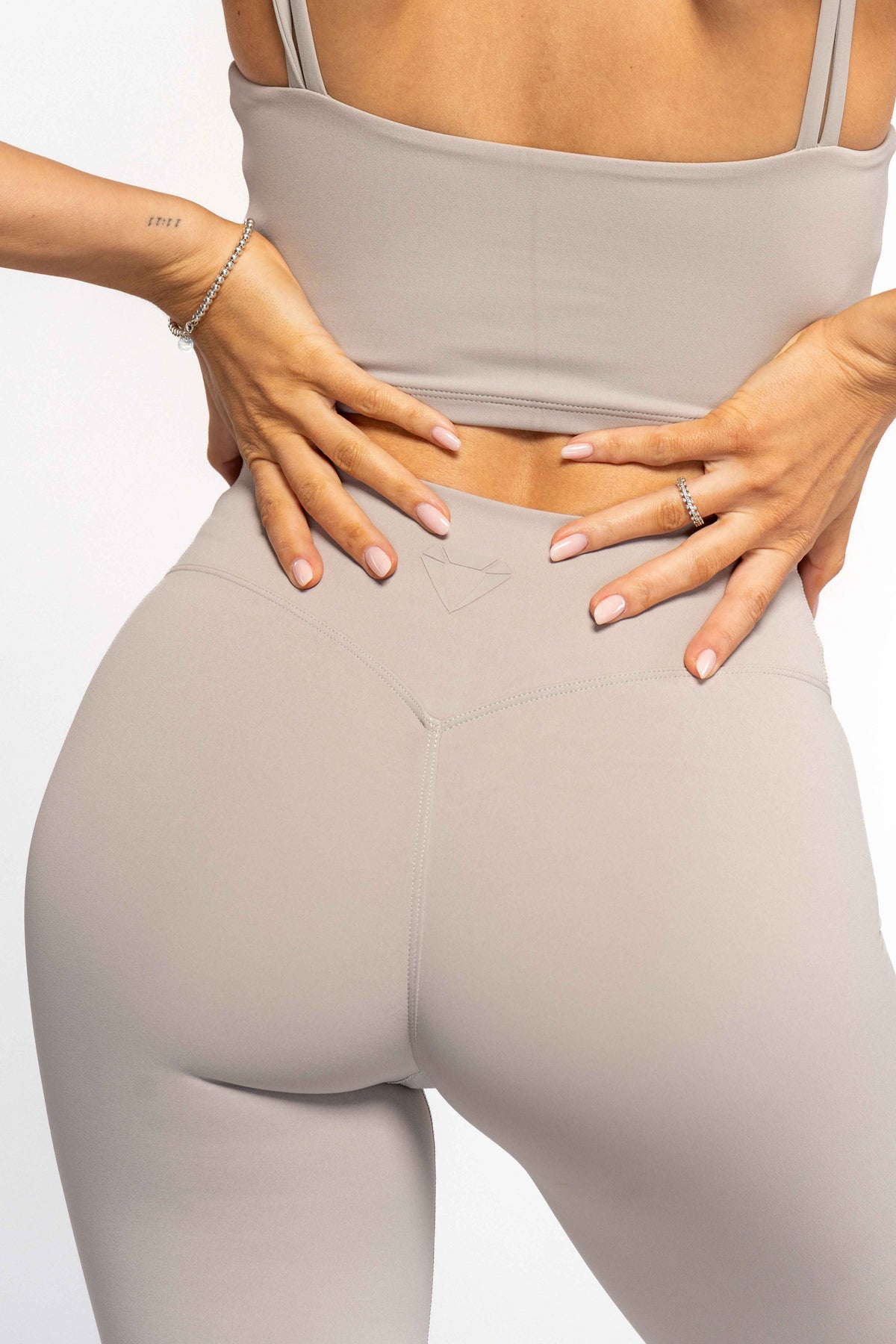 SECOND SKIN SCRUNCH LEGÍNY