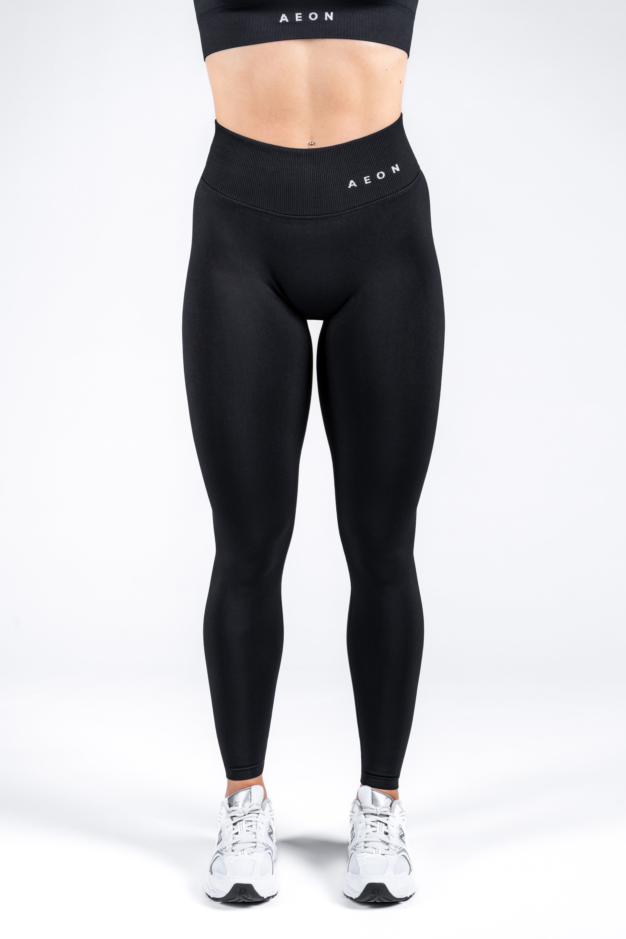 SIGNATURE SEAMLESS LEGÍNY