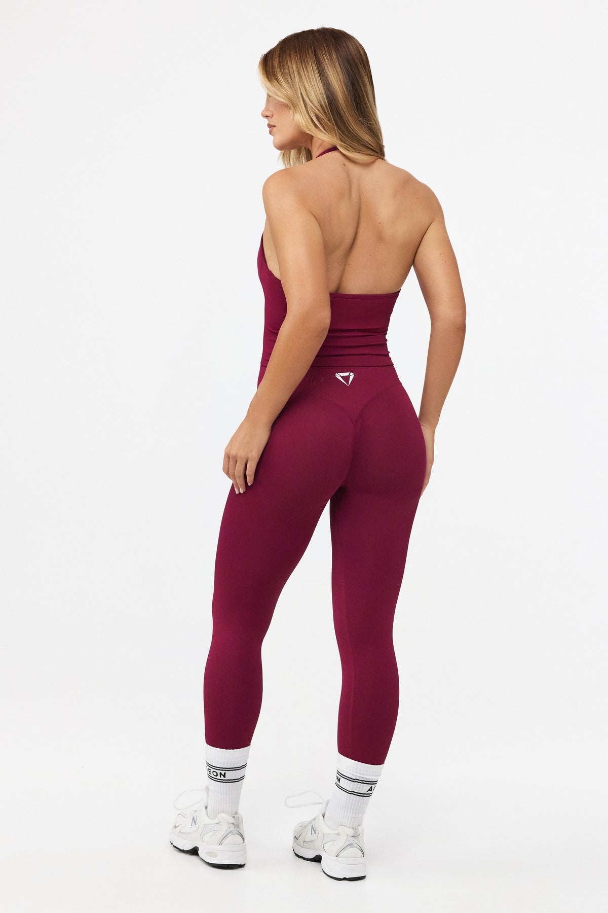 MOTION HALTER NECK TOP V2