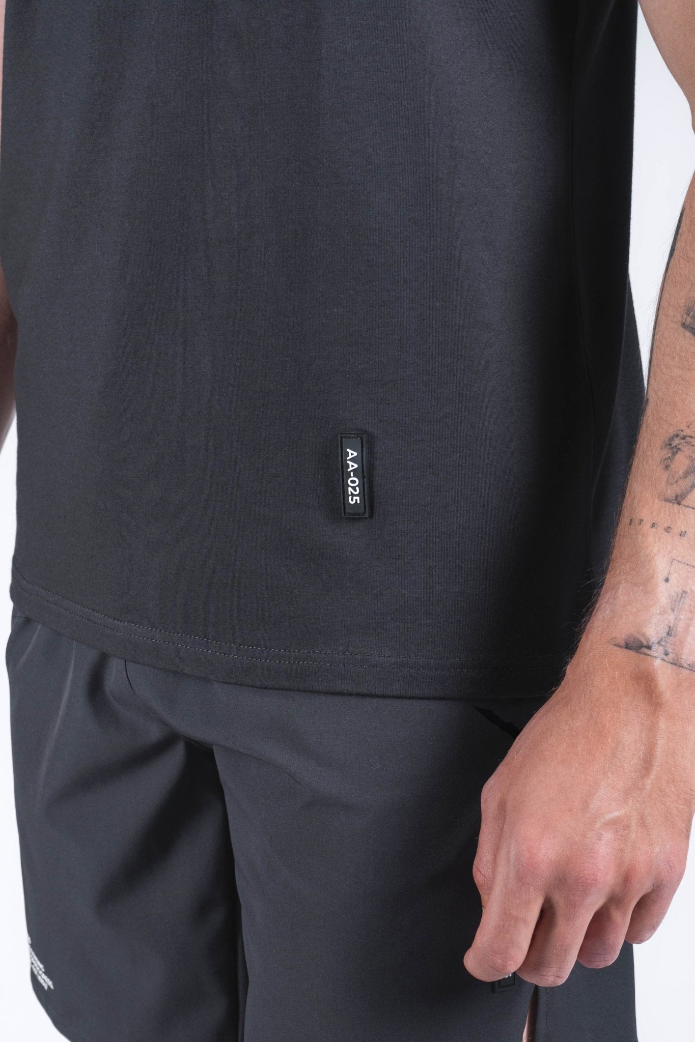 ICON 24/7 TEE - Aeon Athletics