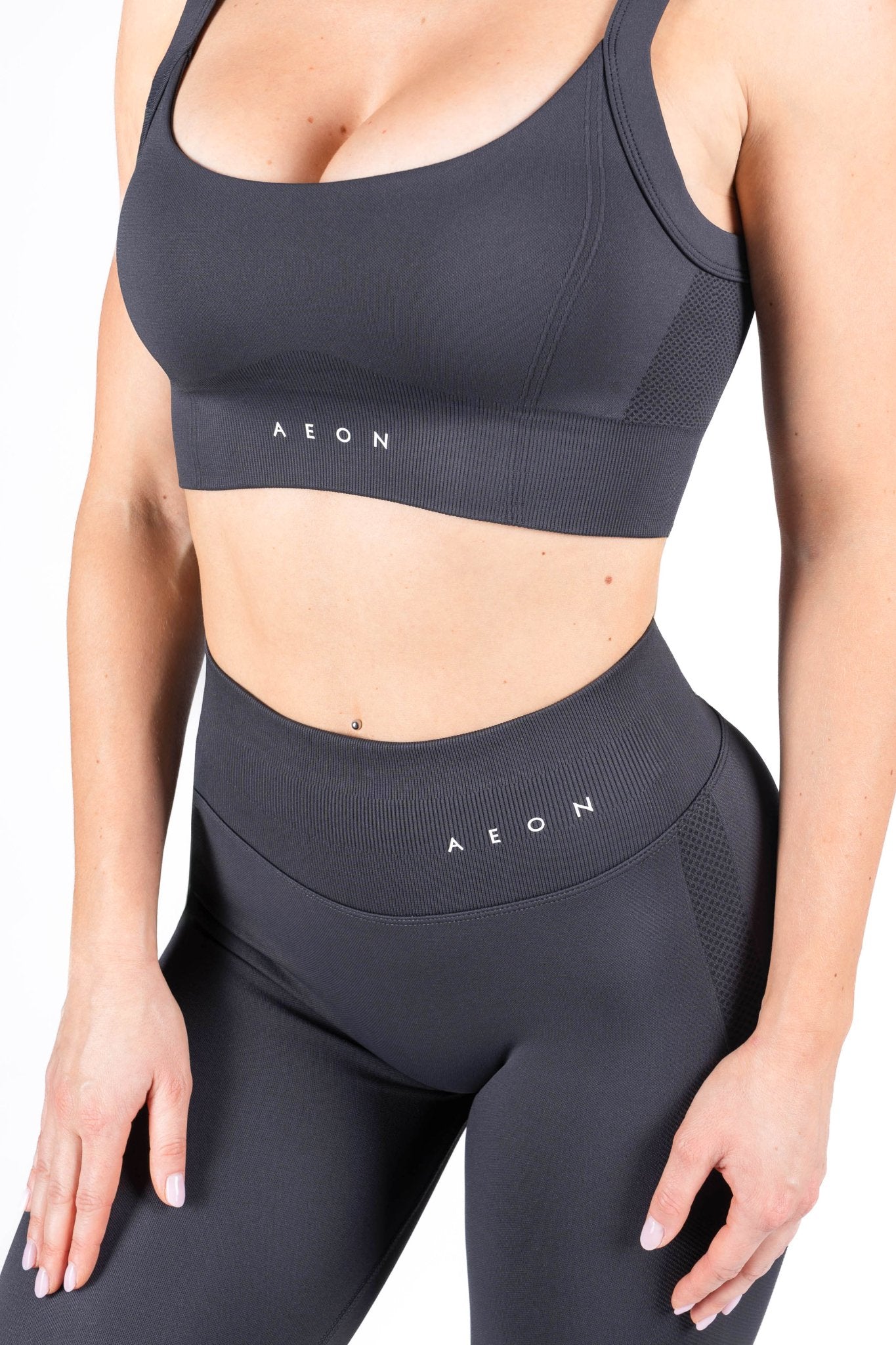 MOTION SEAMLESS LEGGINGS V2 - Aeon Athletics