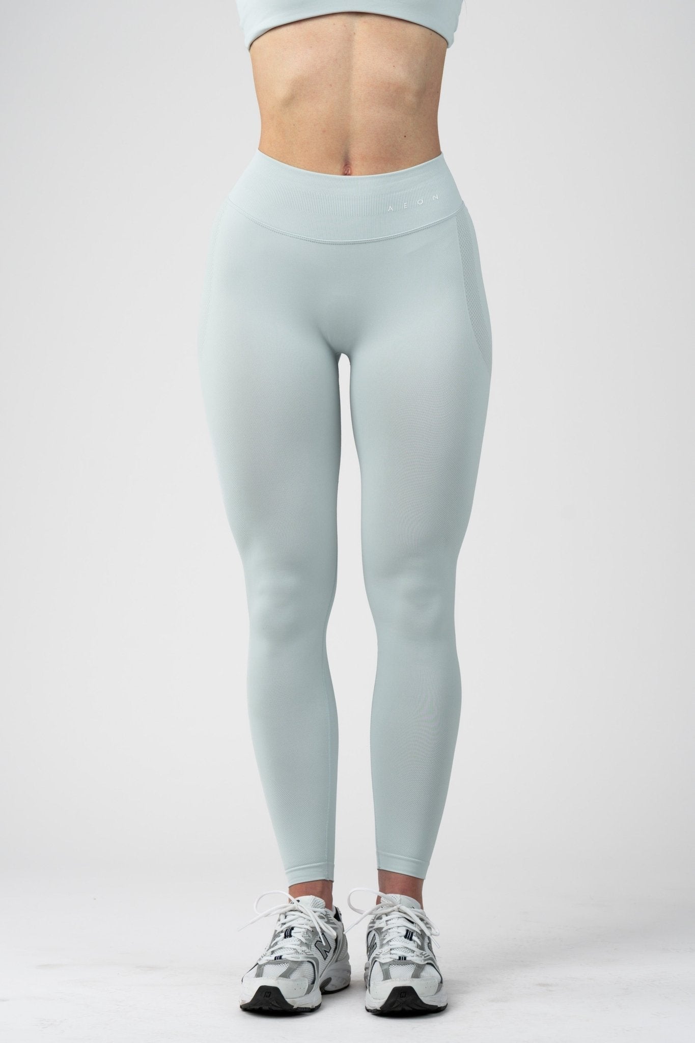 MOTION SEAMLESS LEGGINGS V2 - Aeon Athletics