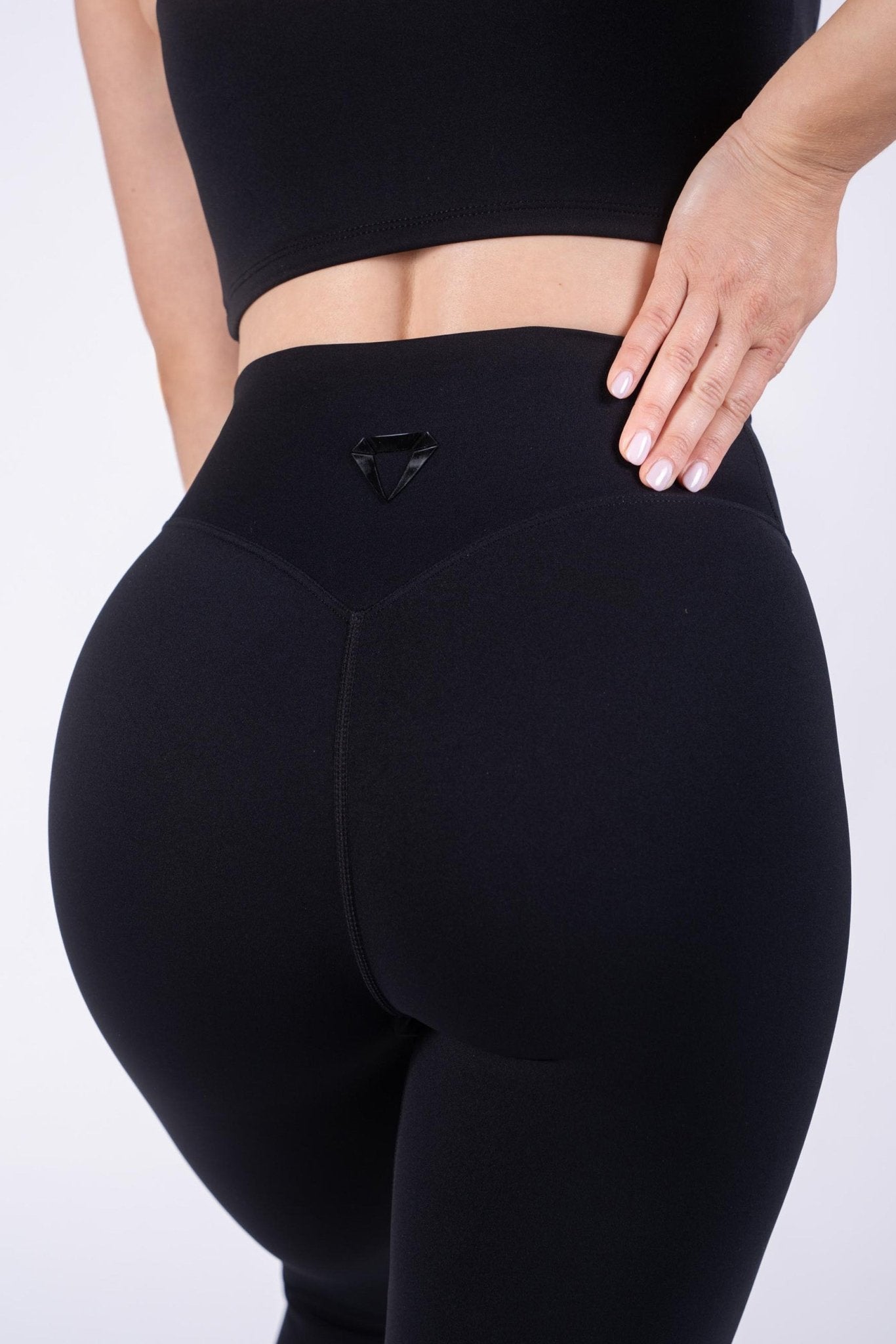 SECOND SKIN BASE LEGGINGS - Aeon Athletics