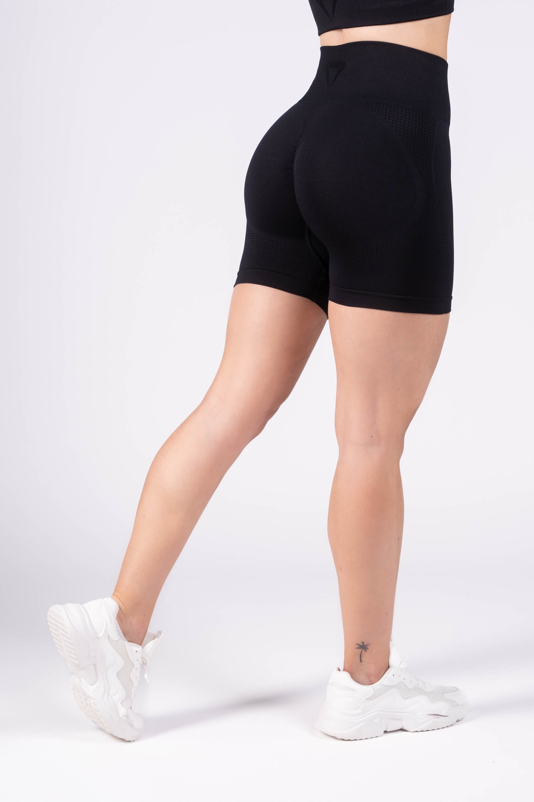 ELEVATE BEZEŠVÉ ŠORTKY SADA - BLACK (3-KUSY)