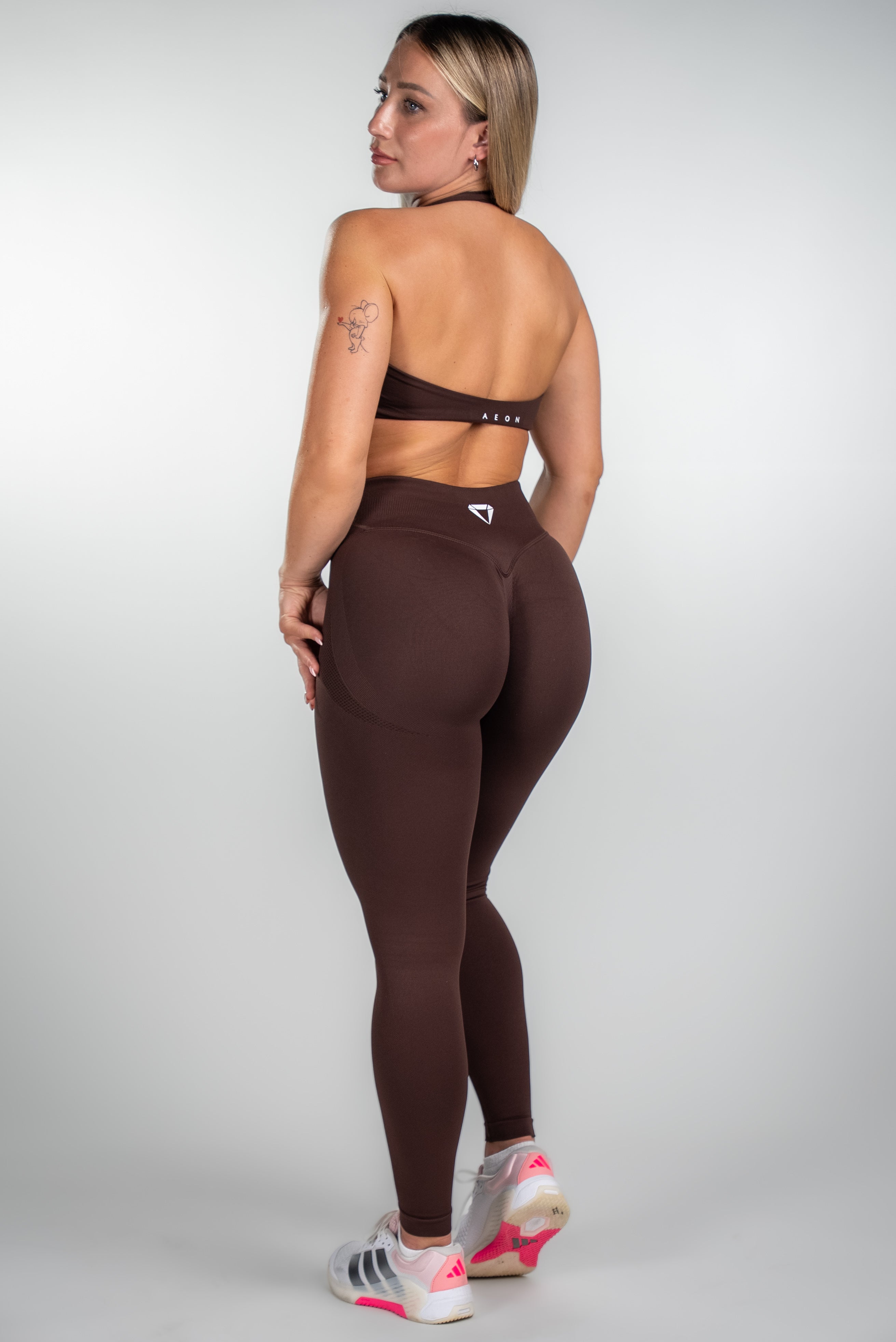 MOTION BEZEŠVÁ HALTER NECK PODPRSENKA V2
