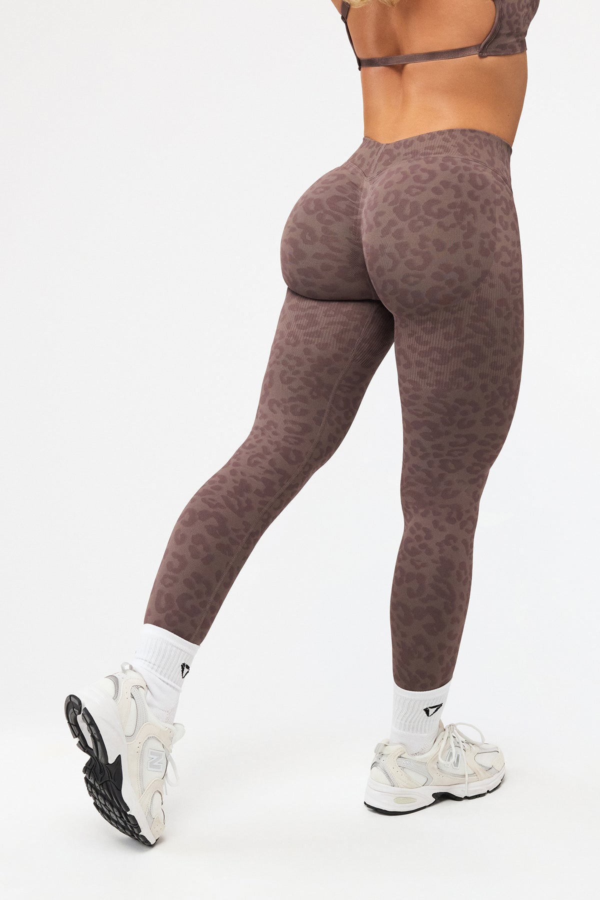 DEFINE LEO V-BACK SCRUNCH LEGÍNY