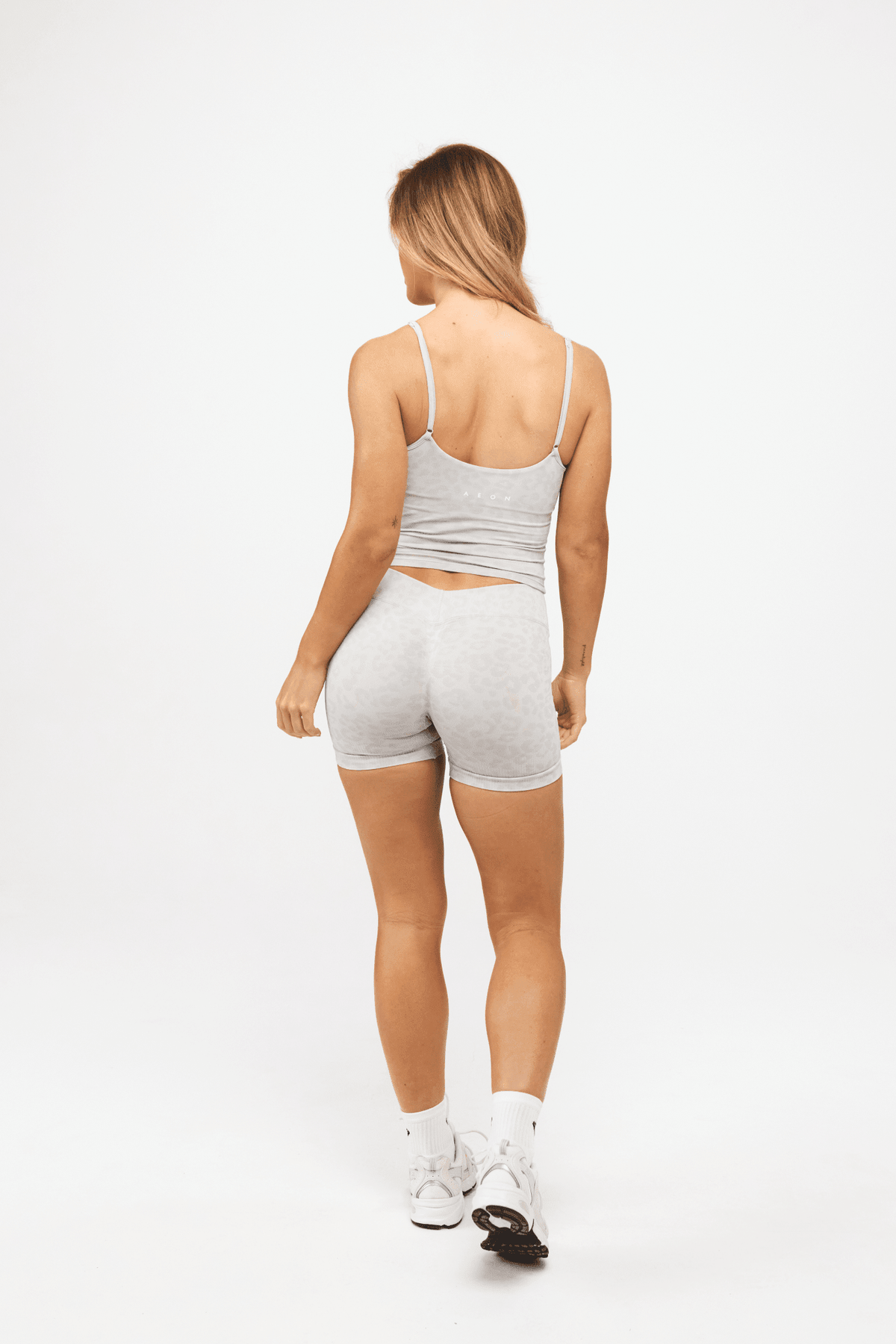 DEFINE LEO STRAPPY TOP - Aeon Athletics