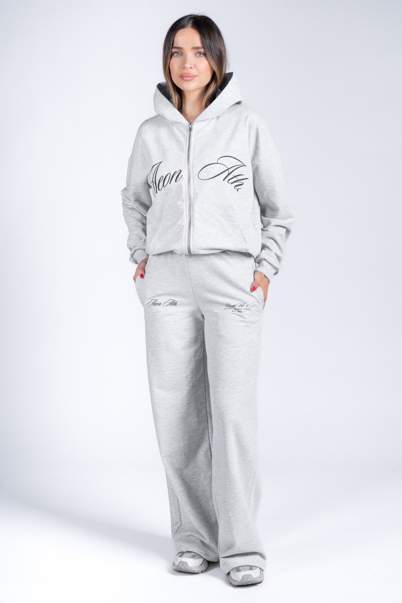 ELEVATE WIDE LEG JOGGERS - Aeon Athletics