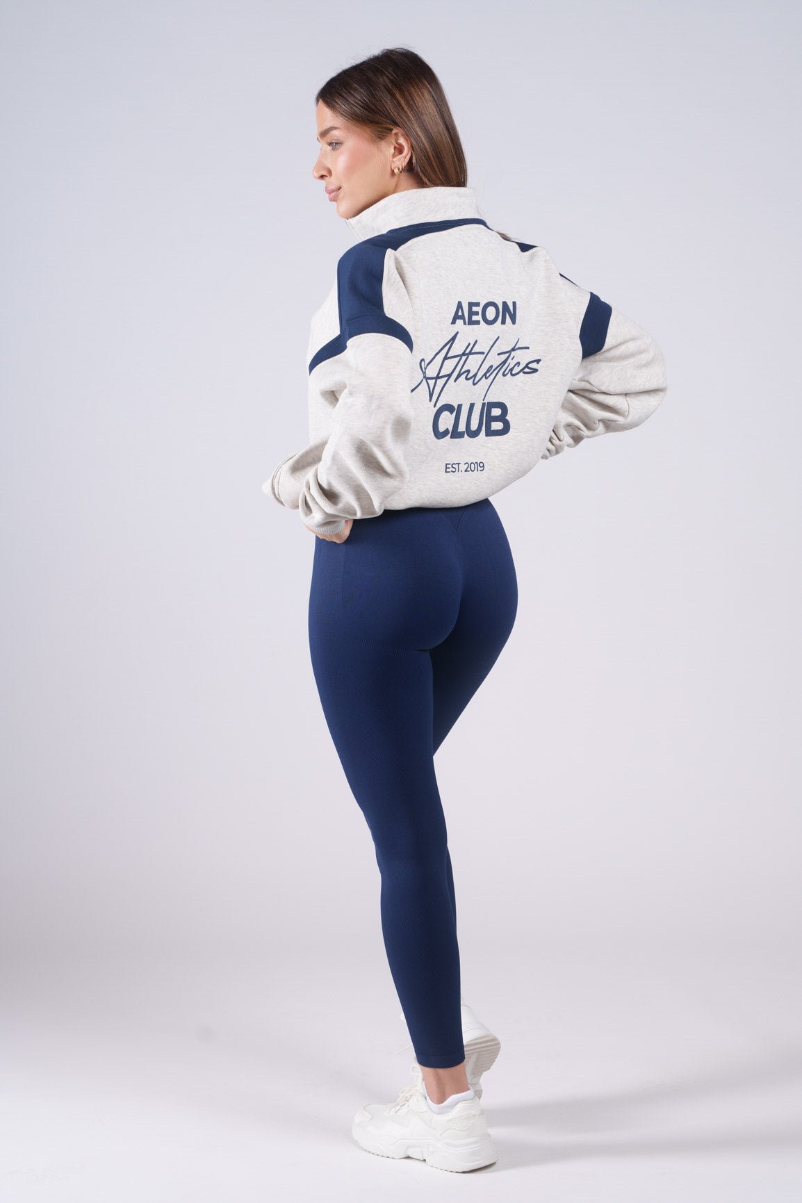 EMPOWER SWEATER - Aeon Athletics