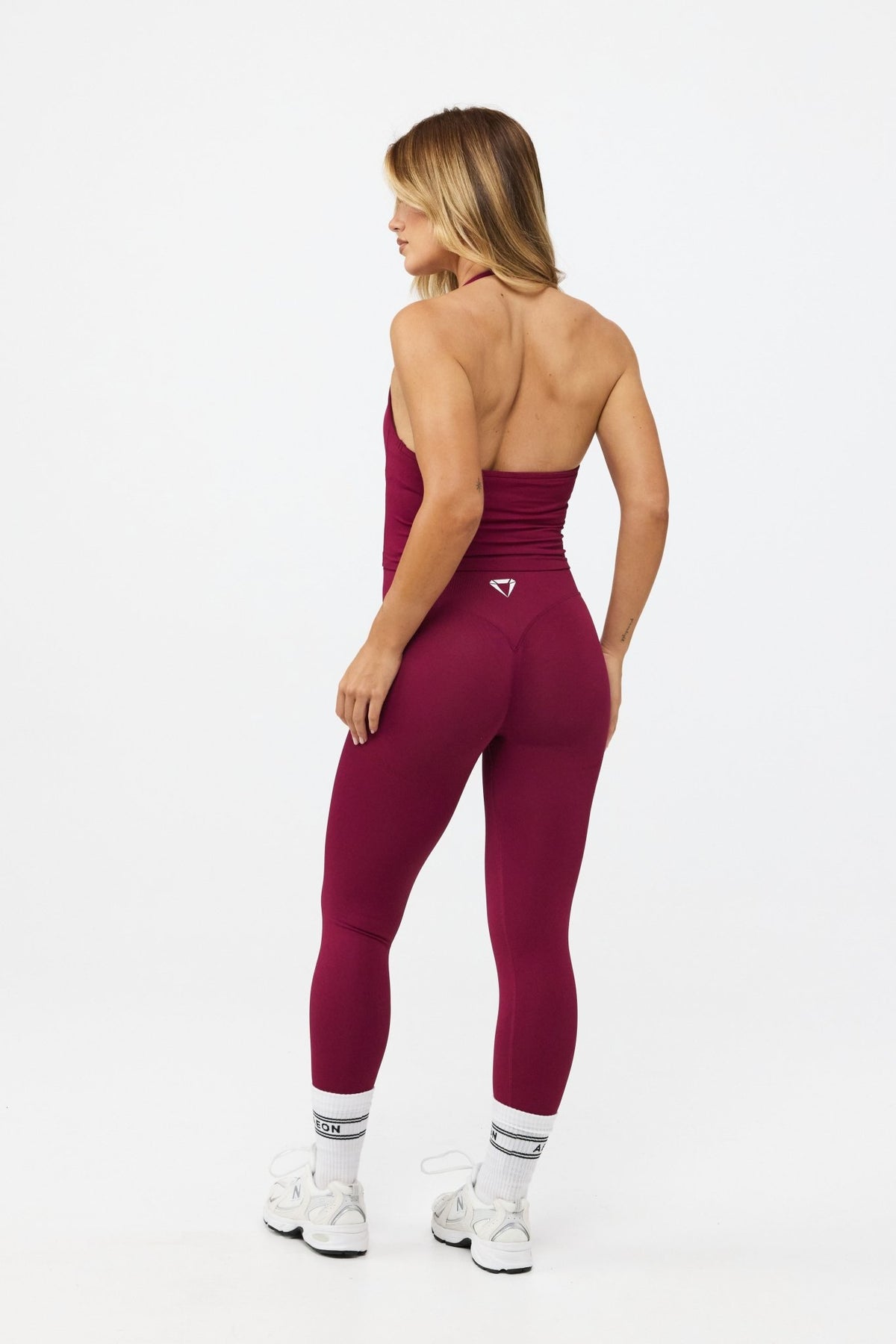MOTION HALTER NECK TOP V2 - Aeon Athletics