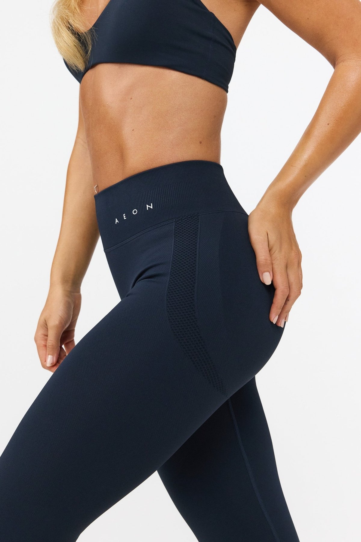 MOTION MID WAIST SCRUNCH LEGGINGS V2 - Aeon Athletics