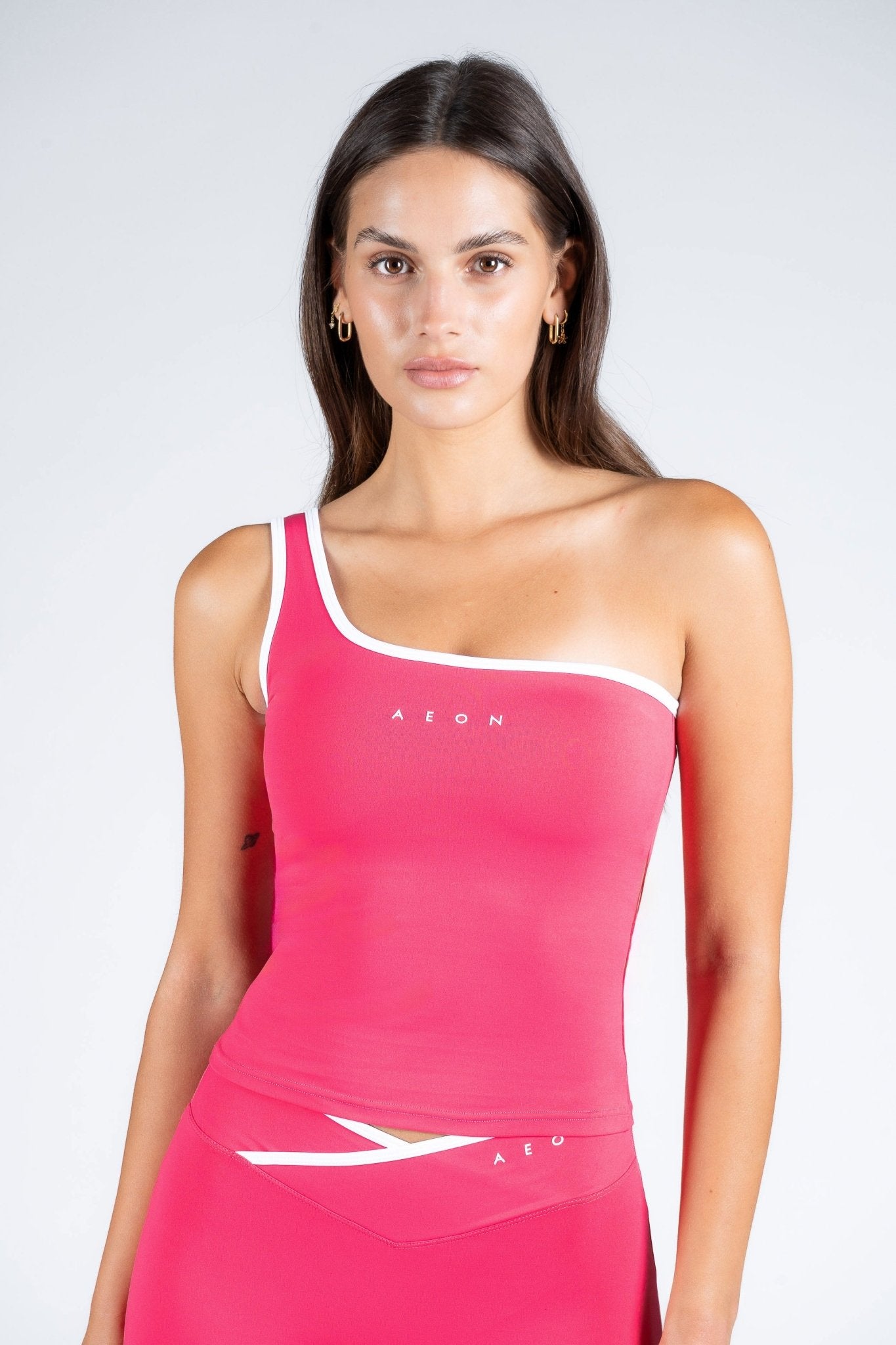 SECOND SKIN CONTRAST ONE SHOULDER TOP - Aeon Athletics