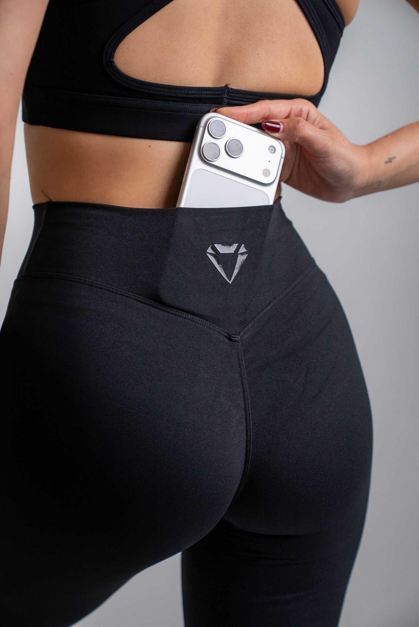 SECOND SKIN SCRUNCH LEGGINGS - Aeon Athletics