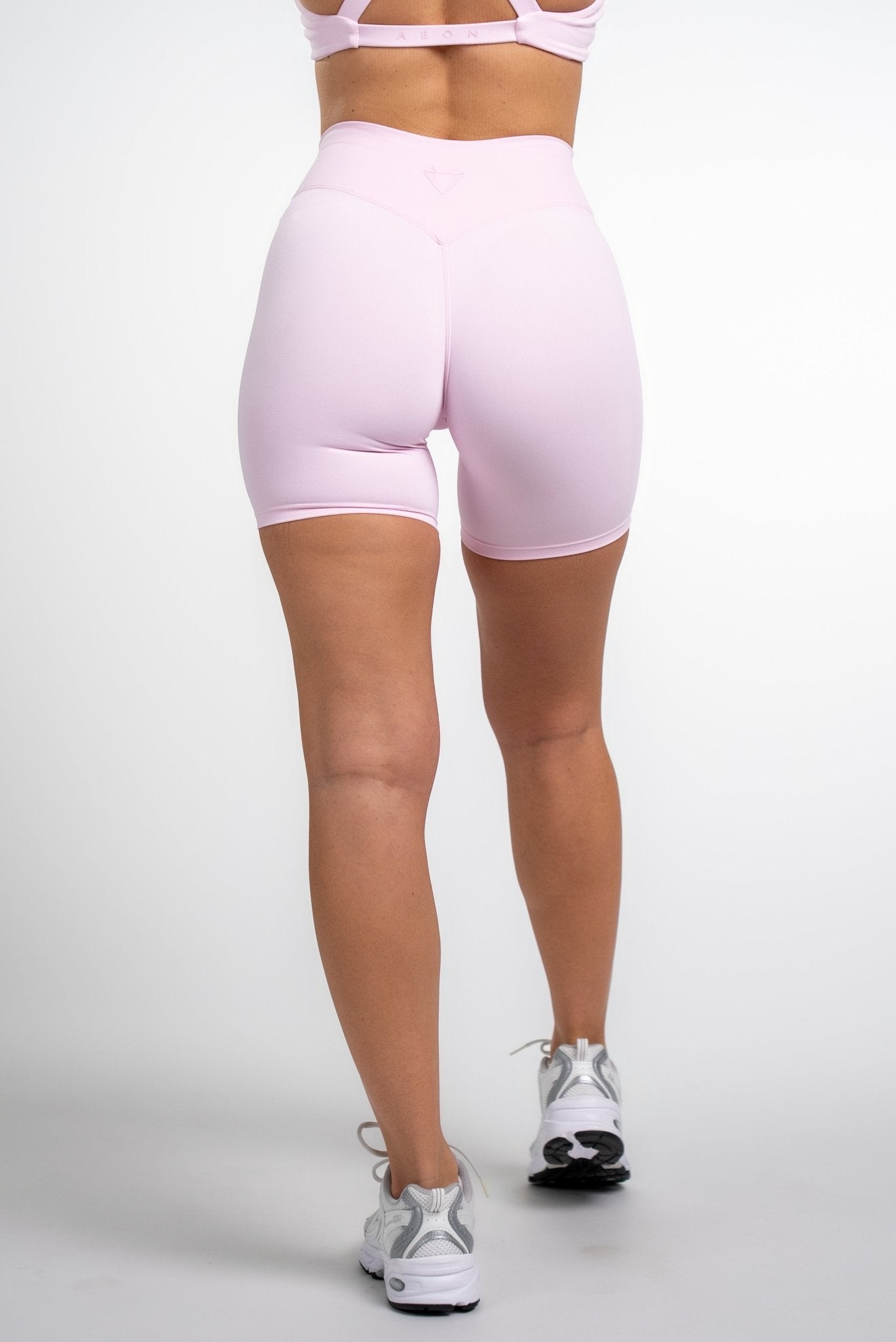 SECOND SKIN SCRUNCH SHORTS - Aeon Athletics